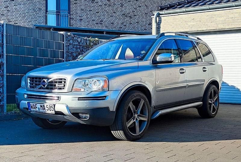 Gebraucht Volvo XC90 Executive 205 PS (150 kW) 2010 Silber SUV