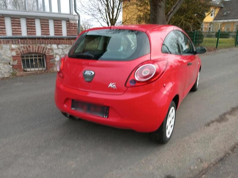 Gebraucht Ford Ka 70 PS (51 kW) 2012 Rot Kleinwagen