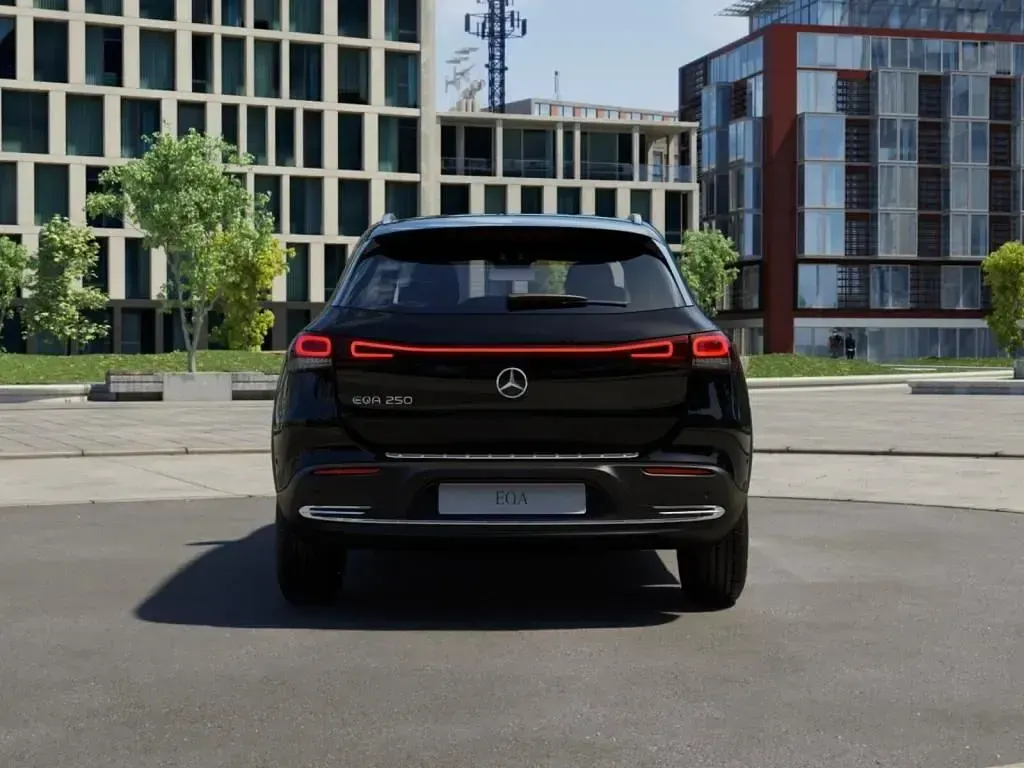 Occasion Mercedes EQA250 139 kW (190 ch) 2021 Noir SUV