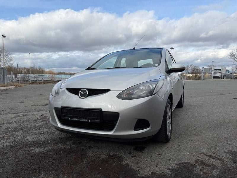 Gebraucht Mazda 2 Independence 86 PS (63 kW) 2007 Silber Kleinwagen