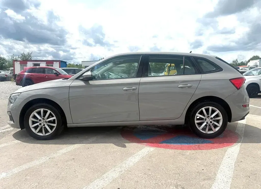 Gebraucht Skoda Scala Style 150 PS (110 kW) 2021 Grau Kleinwagen
