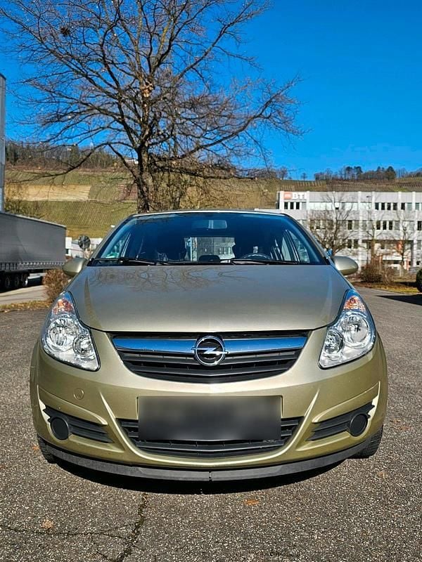 Gebraucht Opel Corsa 90 PS (66 kW) 2009 Gold Kleinwagen