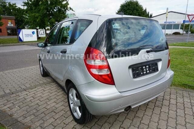 Gebraucht Mercedes A180 109 PS (80 kW) 2006 Silber metallic Kleinwagen