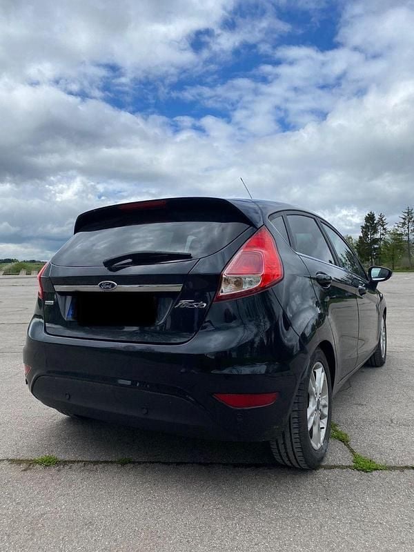 Schwarz Gebraucht 2015 Ford Fiesta SYNC Edition Kleinwagen | 4.500 € (Superpreis) - Bild 1/4