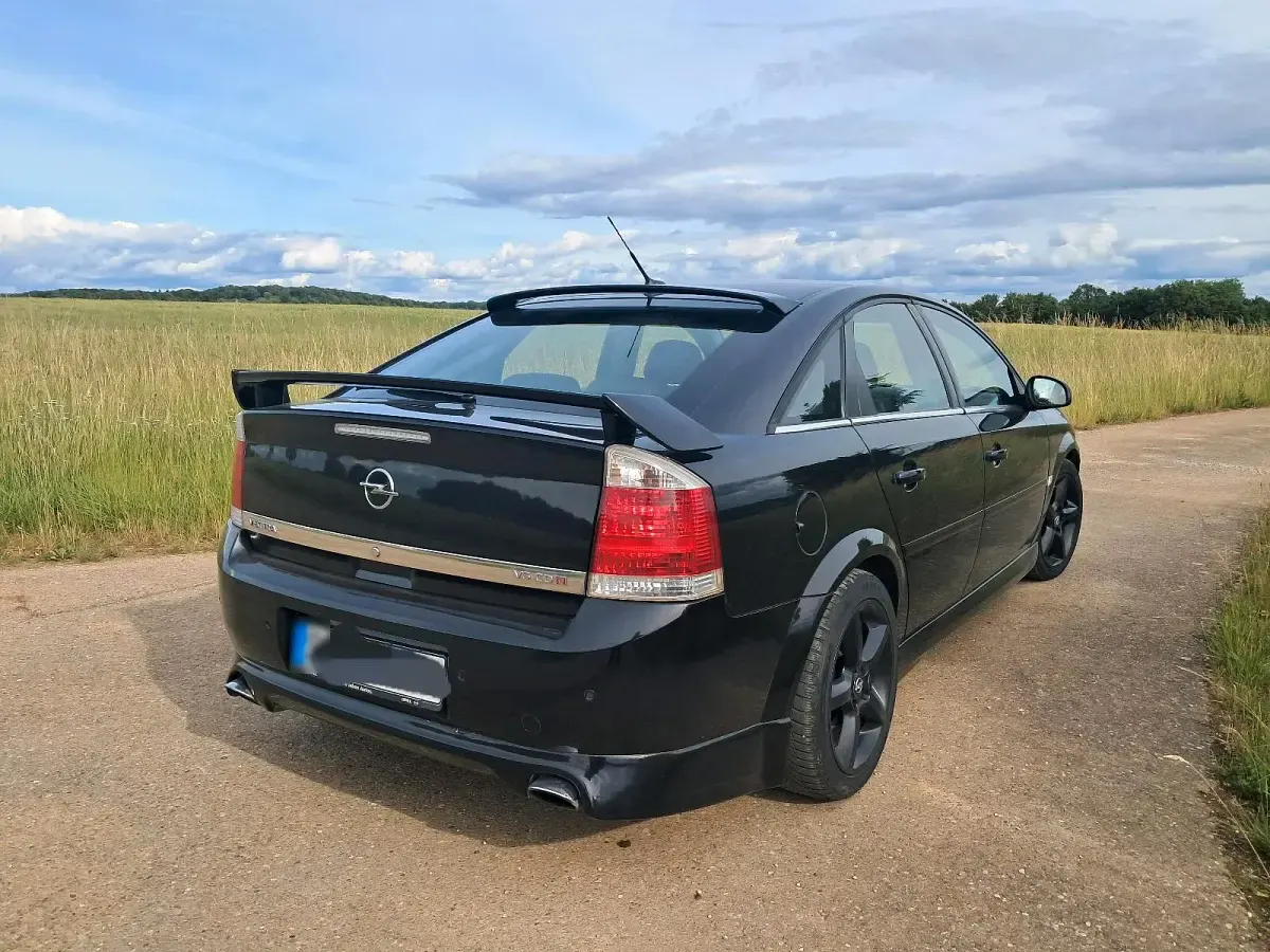 Gebraucht Opel Vectra 184 PS (135 kW) 2007 Schwarz Limousine