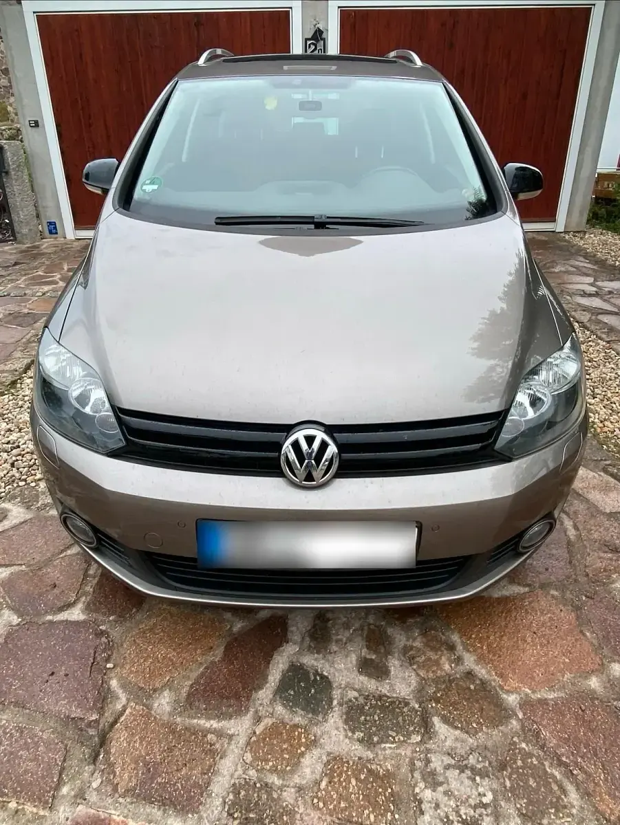 Gebraucht VW Golf VII Match 140 PS (102 kW) 2013 Silber Kleinwagen