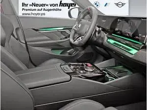Gebraucht BMW M5 728 PS (535 kW) 2026 Grau (brooklyn grau metallic) Limousine