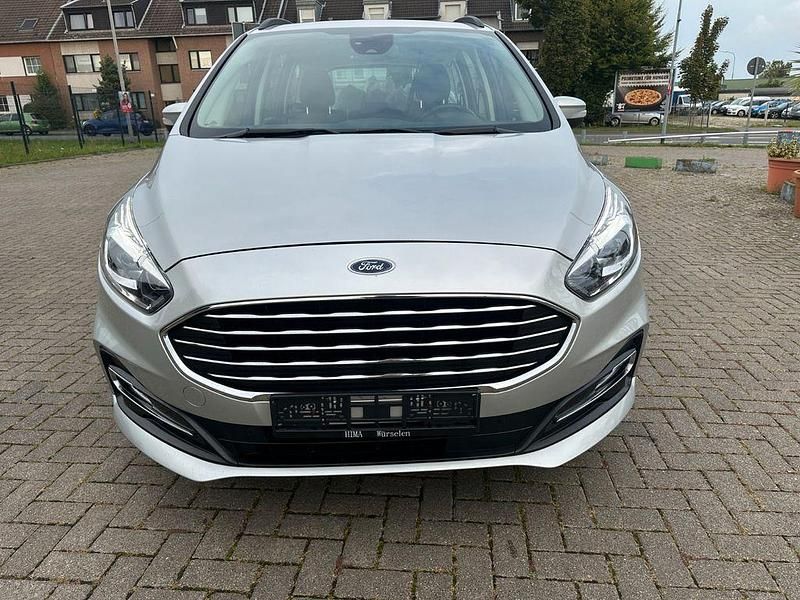 Gebraucht Ford Galaxy 150 PS (110 kW) 2022 Silber Van / Kleinbus
