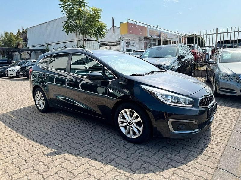Schwarz Gebraucht 2015 Kia Ceed Kleinwagen | 8.999 € (Fairer Preis) - Bild 1/4