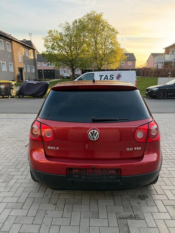 Gebraucht VW Golf V 140 PS (102 kW) 2008 Orange Kleinwagen