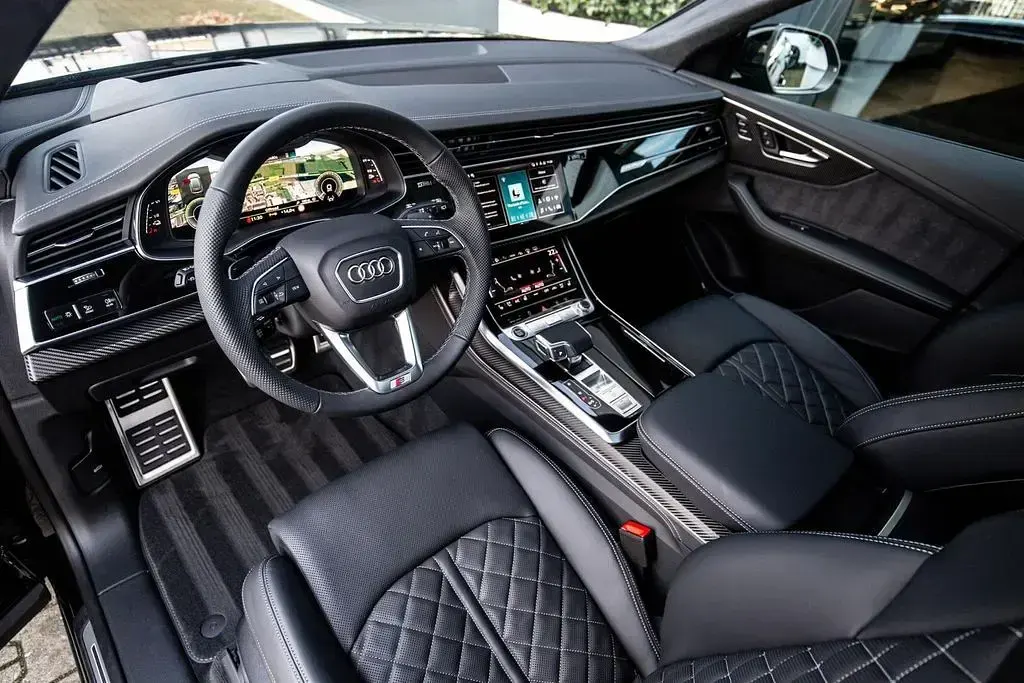 Gebraucht Audi Q8 Competition 489 PS (359 kW) 2026 Schwarz SUV