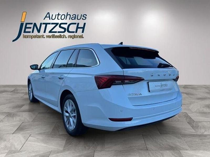 Second-hand Skoda Octavia Style 150 CP (110 kW) 2022 Alb Break