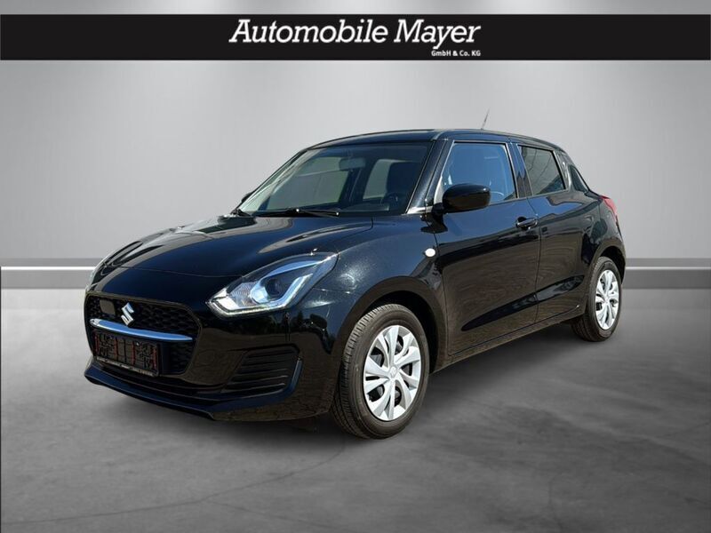 Schwarz Gebraucht 2021 Suzuki Swift Club Limousine | 11.240 € (Guter Preis) - Bild 1/4