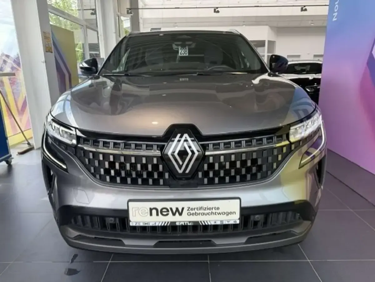 Używany Renault Austral Techno 158 KM (116 kW) 2023 Szary SUV