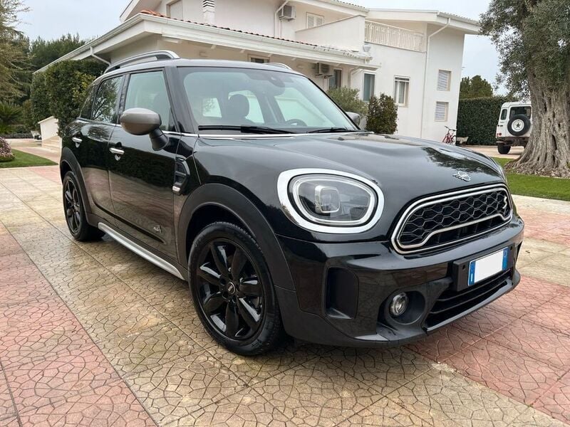 Schwarz Gebraucht 2021 Mini Cooper D Countryman SUV | 26.800 € (Fairer Preis) - Bild 1/4