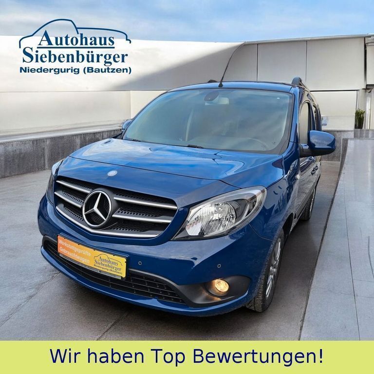 Tintenblau Gebraucht 2018 Mercedes Citan 112 Kombi | 15.490 € (Fairer Preis) - Bild 1/4
