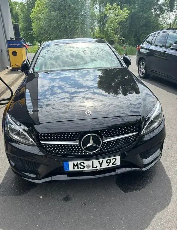 Gebraucht Mercedes C200 Night 184 PS (135 kW) 2018 Schwarz Coupé
