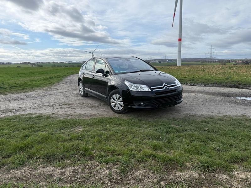 Gebraucht Citroën C4 Comfort 109 PS (80 kW) 2008 Schwarz Limousine
