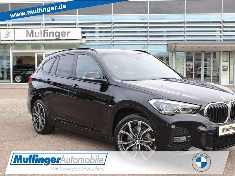 Saphirschwarz Gebraucht 2022 BMW X1 M Sport SUV | 33.850 € (Etwas zu teuer) - Bild 1/4