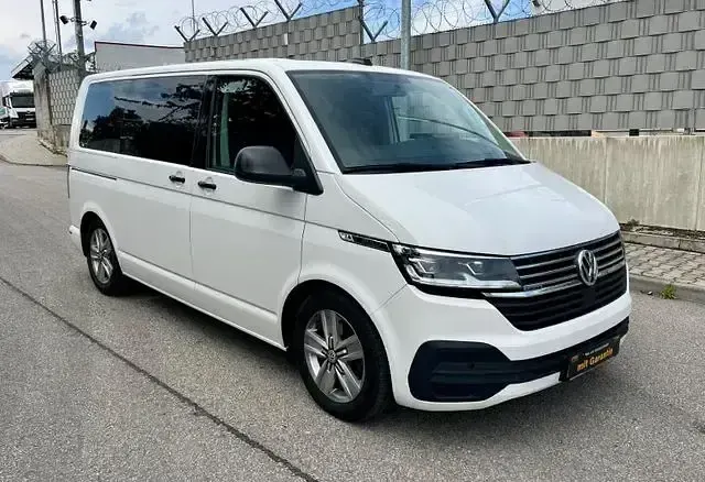 Occasion VW Caravelle 200 ch (147 kW) 2021 Blanc Van