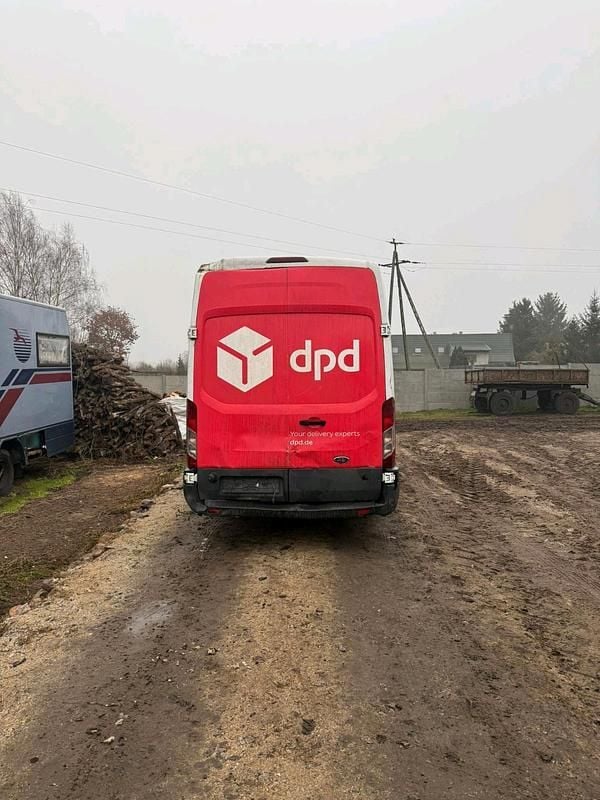 Gebraucht Ford Transit 130 PS (95 kW) 2017 Weiß Van / Kleinbus