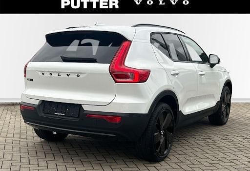 Neu Volvo EX40 Plus 175 kW (238 PS) 2025 Weiss SUV