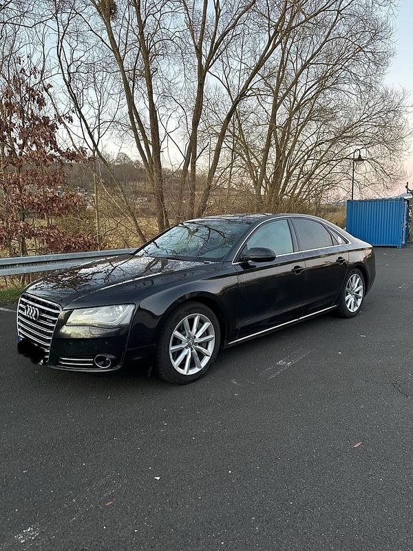 Usata Audi A8 351 CV (258 kW) 2010 Nero Berlina