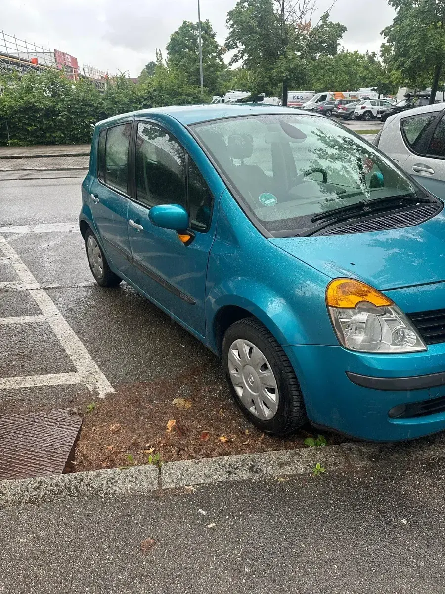 Gebraucht Renault Modus 85 PS (62 kW) 2006 Blau Van / Kleinbus