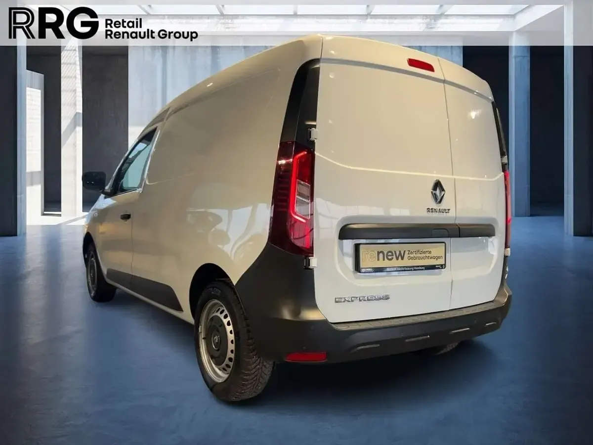 Używany Renault Express 75 KM (55 kW) 2022 Biały Minivan