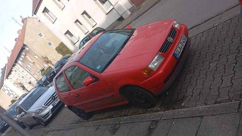 Gebraucht VW Polo 75 PS (55 kW) 1997 Rot Kleinwagen