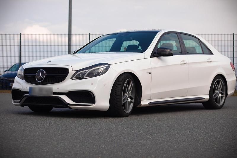 Gebraucht Mercedes E63 AMG AMG 333 PS (244 kW) 2014 Weiß Limousine