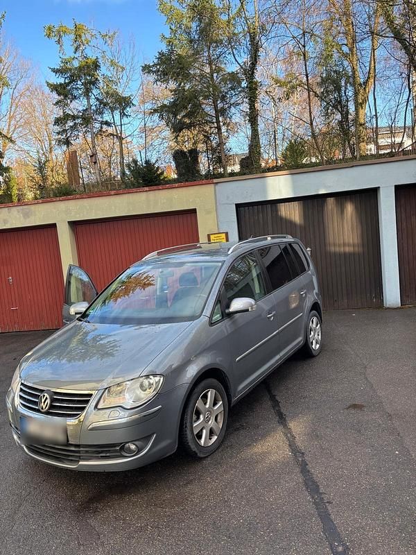 Gebraucht VW Touran 140 PS (102 kW) 2008 Grau Van / Kleinbus