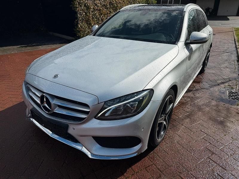 Second-hand Mercedes C180 156 CP (114 kW) 2018 Gri Break