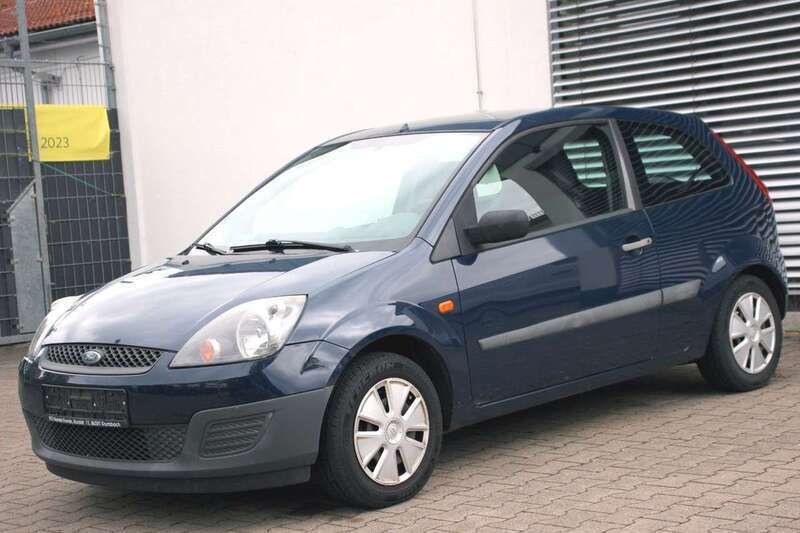 Blau Gebraucht 2008 Ford Fiesta Kleinwagen | 990 € (Guter Preis) - Bild 1/4