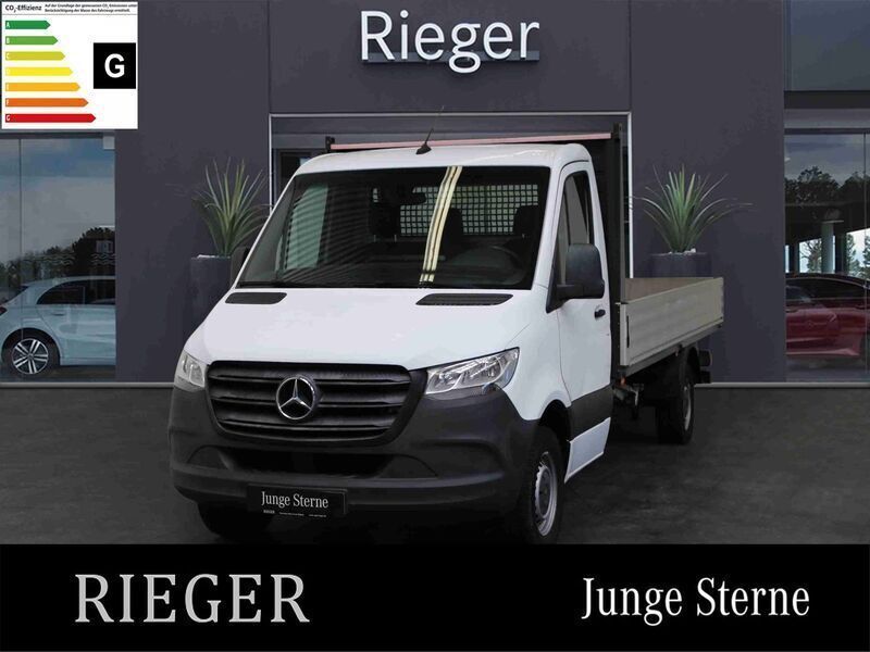 Weiß Gebraucht 2020 Mercedes Sprinter Van | 28.441 € (Fairer Preis) - Bild 1/4