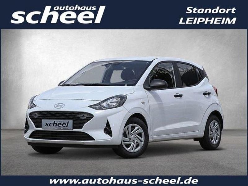 Weiß Neu 2025 Hyundai i10 Comfort Kleinwagen | 14.990 € (Guter Preis) - Bild 1/4