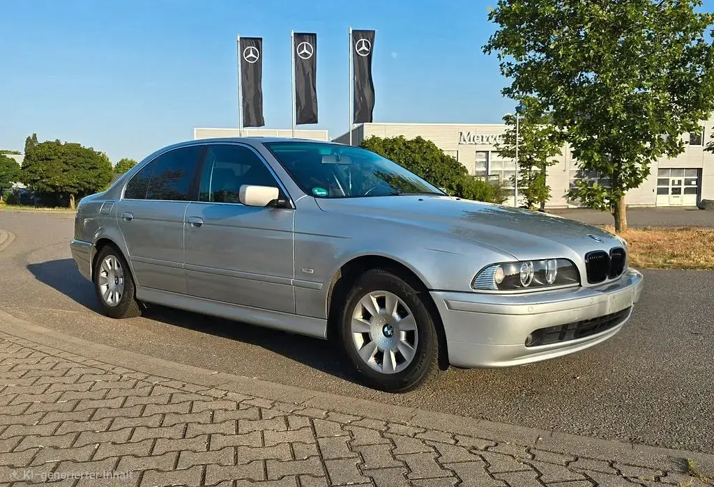 Gebraucht BMW 520 170 PS (125 kW) 2001 Silber Limousine