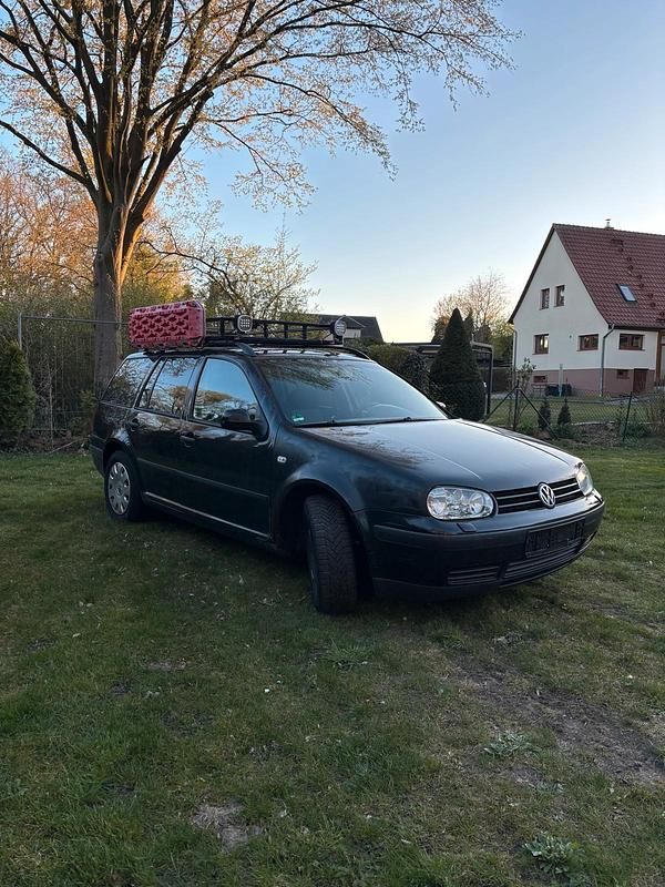 Gebraucht VW Golf IV 101 PS (74 kW) 2005 Schwarz Kombi
