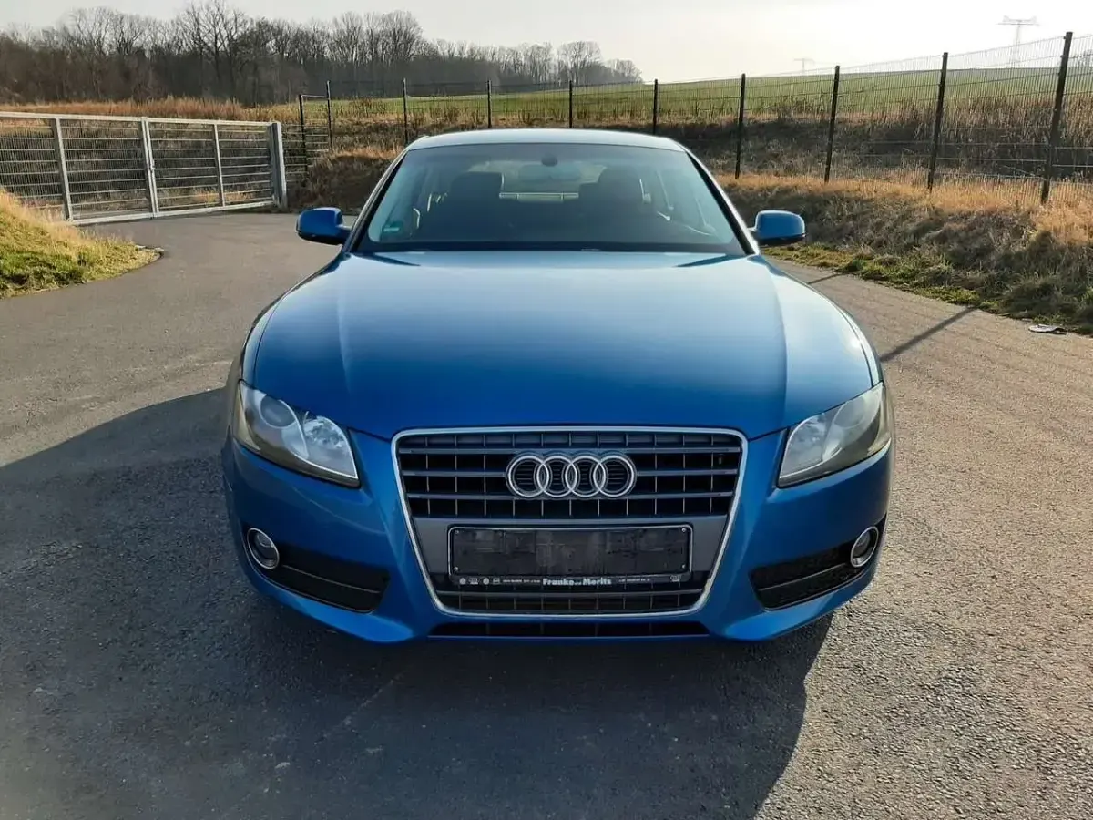 Gebraucht Audi A5 Sportback Sport 160 PS (117 kW) 2010 Blau Kleinwagen