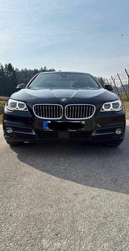 Schwarz Gebraucht 2016 BMW 530 Limousine | 22.000 € (Superpreis) - Bild 1/4