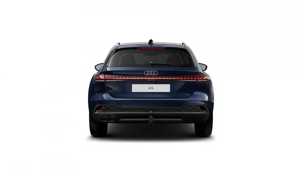 Gebraucht Audi A5 Sport 204 PS (150 kW) 2025 Firmamentblau Kombi