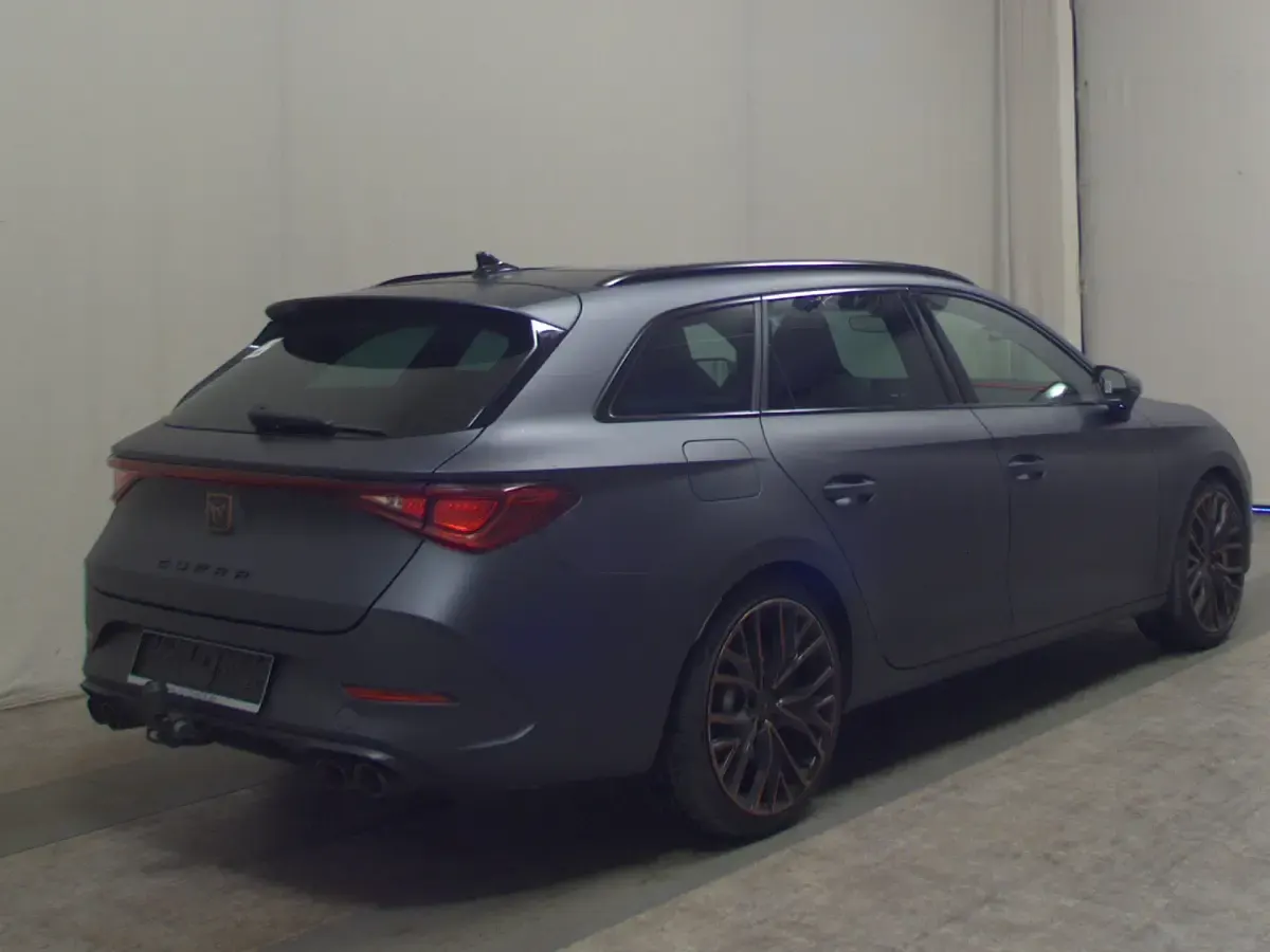 Second-hand Cupra Leon VZ 310 CP (228 kW) 2022 Gri Break