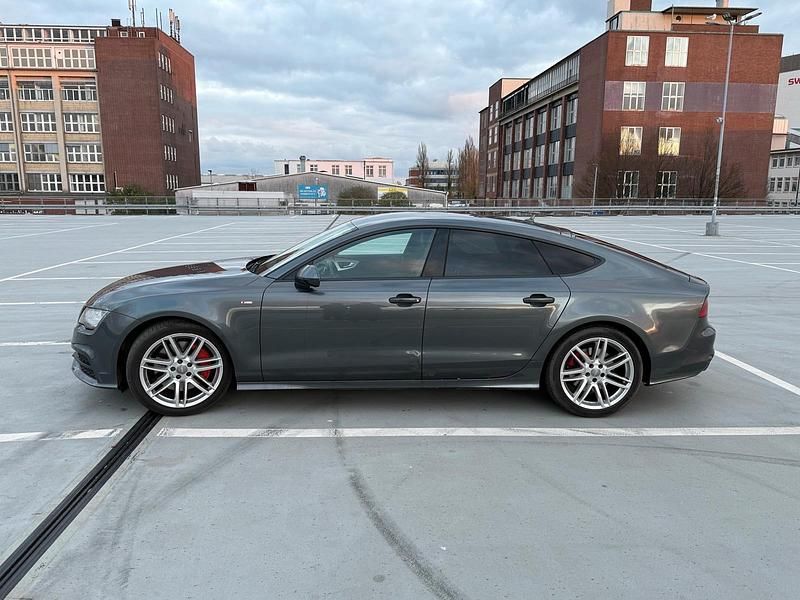 Gebraucht Audi A7 S-Line 313 PS (230 kW) 2013 Grau Kleinwagen