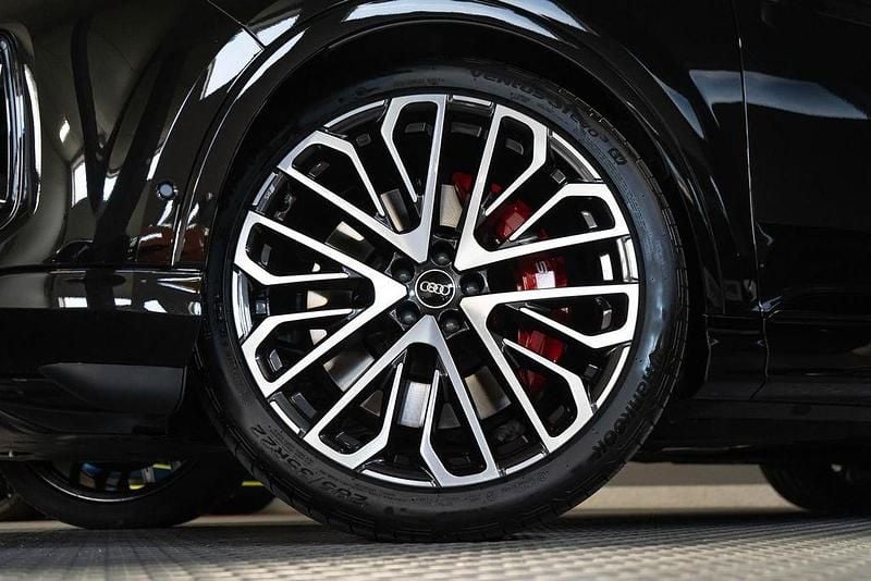 Gebraucht Audi SQ7 Sport 507 PS (372 kW) 2024 Mythosschwarz metallic SUV