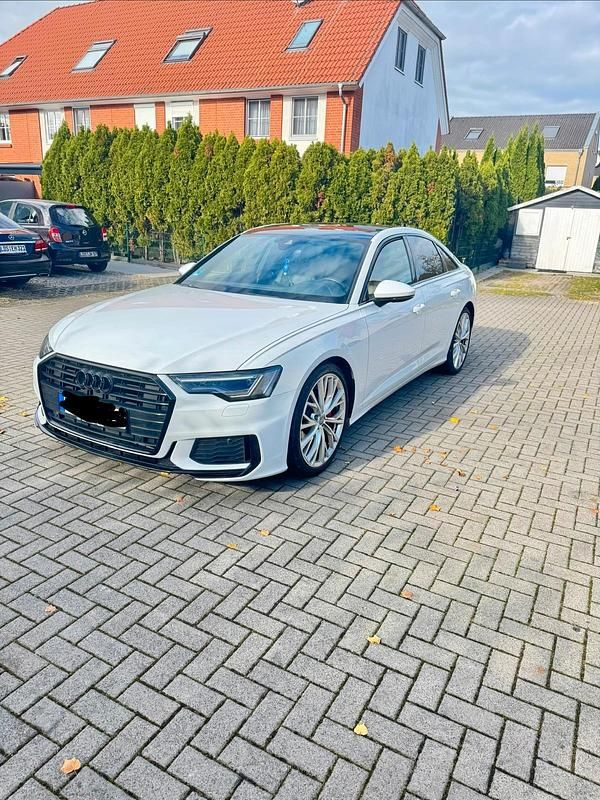 Weiß Gebraucht 2018 Audi A6 Limousine | 37.500 € - Bild 1/4