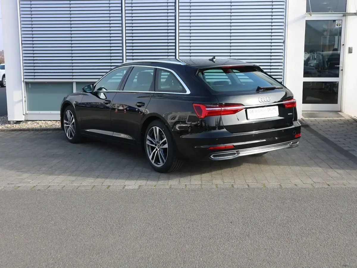 Gebraucht Audi A6 Sport 204 PS (150 kW) 2023 Schwarz Kombi