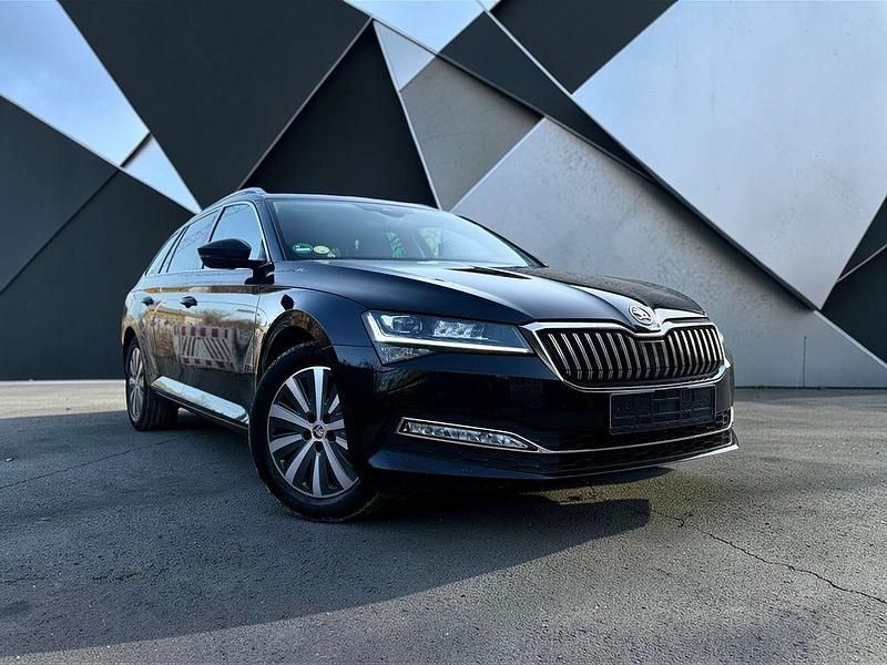 Gebraucht Skoda Superb Style 150 PS (110 kW) 2020 Schwarz Kombi