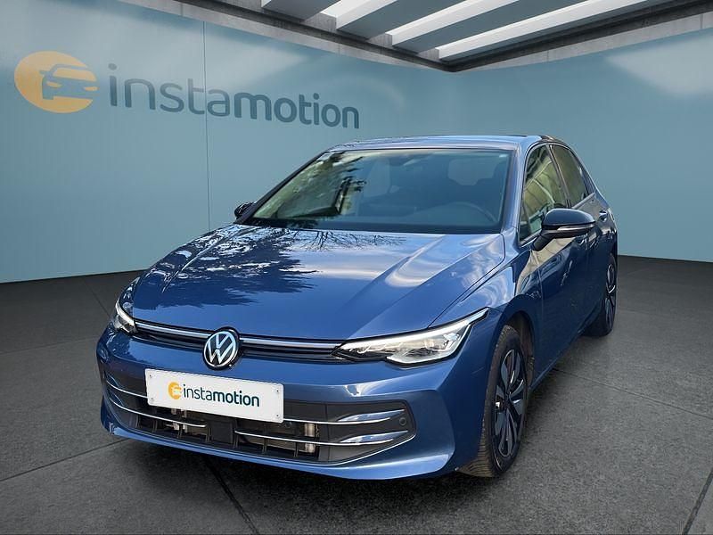 Gebraucht VW Golf VIII 116 PS (85 kW) 2025 Blau Kleinwagen