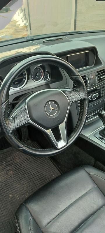 Second-hand Mercedes E200 184 CP (135 kW) 2013 Argintiu Cabrio