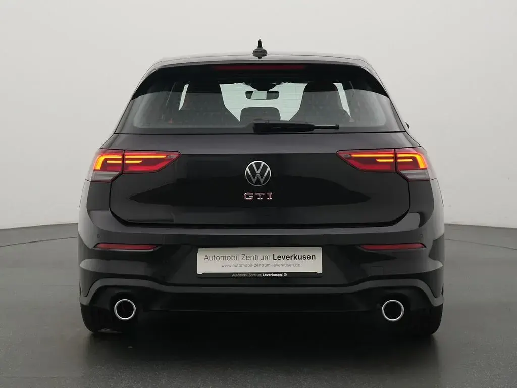 Gebraucht VW Golf VIII GTI 245 PS (180 kW) 2024 Schwarz Limousine